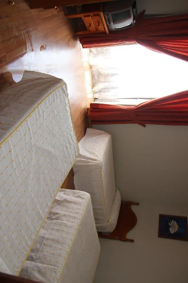 Hostal Cristina Chipiona 0*,  España