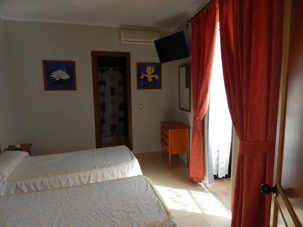 Pensión Hostal Cristina Chipiona